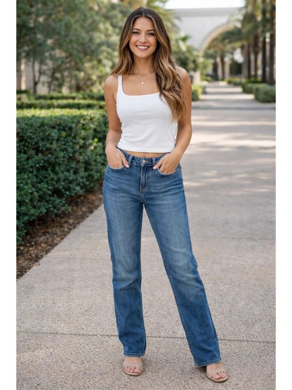 Levi size 16 Classic High-rise Bootcut jeans Light Denim